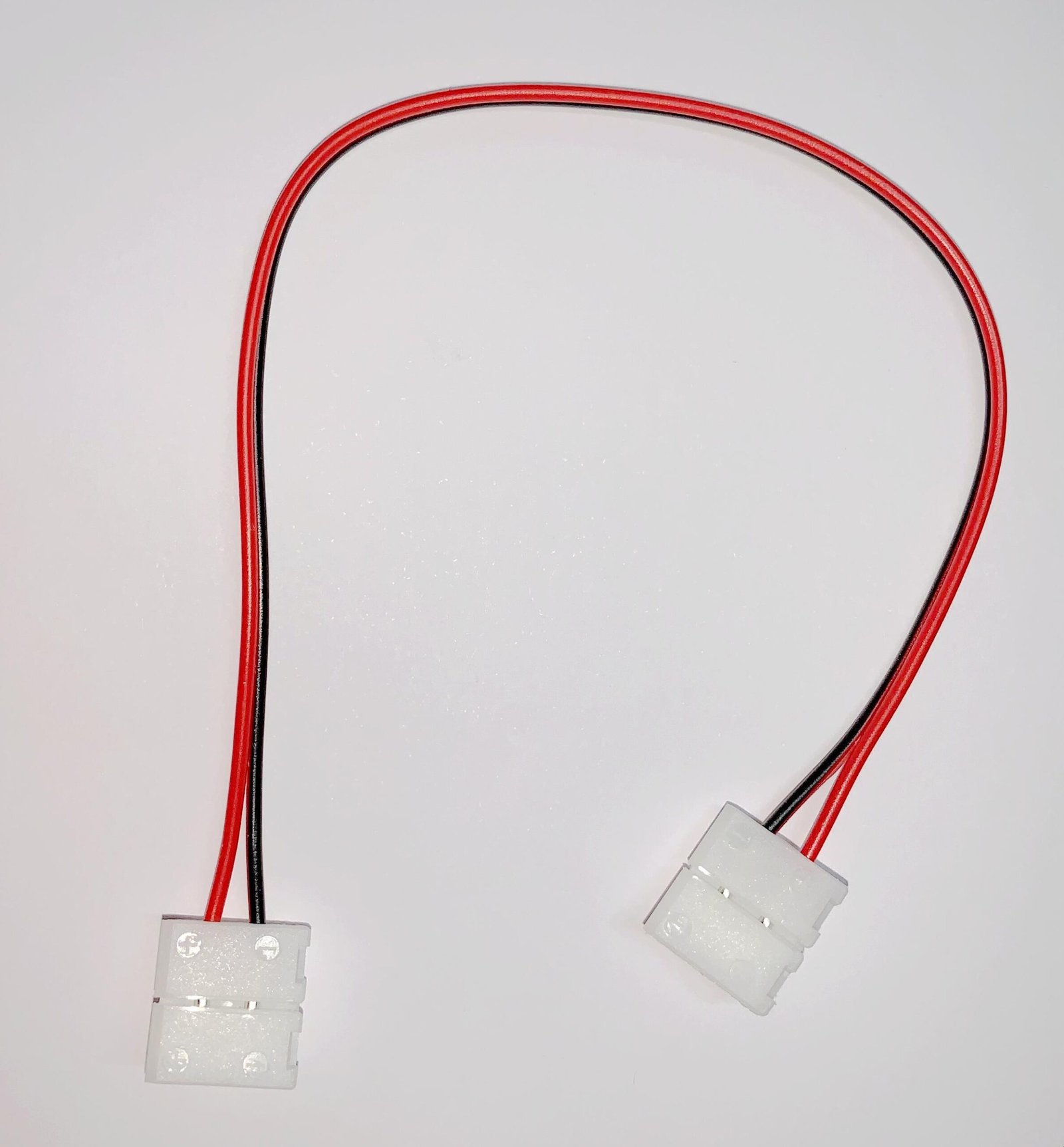 KONEKTOPAΣ 10T.ENΔIAMEΣOΣ ME KAΛΩΔIIO 10MM